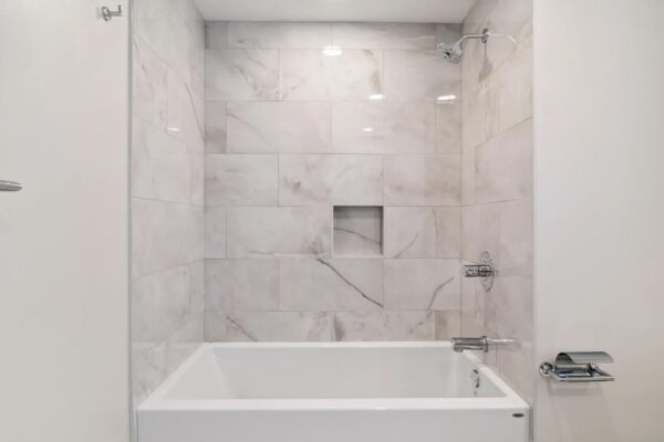 Walls- LaMarca Onyx